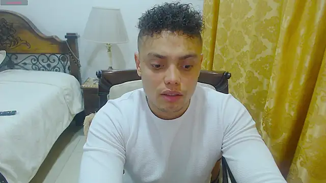 Booy Hott online show from March 2025 01:34:02 AM