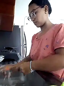 Snapshot of evafoxs chatting on January 2025 12:13:02 AM evafoxs online show from January 2025 12:13:02 AM