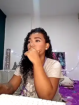 Snapshot of evafoxs chatting on February 2025 12:38:02 AM evafoxs online show from February 2025 12:38:02 AM