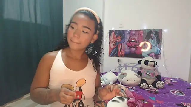 Snapshot of evafoxs chatting on February 2025 03:37:02 PM evafoxs online show from February 2025 03:37:02 PM