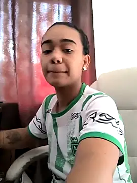 Snapshot of evafoxs chatting on October 2025 04:13:01 PM evafoxs online show from October 2025 04:13:01 PM