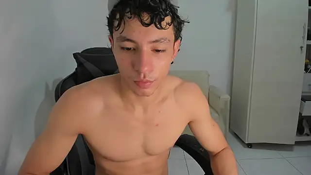 enzo sloran online show from March 2026 07:29:01 PM