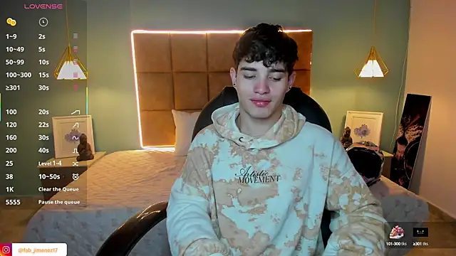 AlejooTwink online show from September 2025 03:30:02 AM