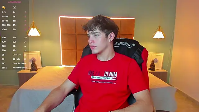 AlejooTwink online show from October 2025 01:26:01 AM