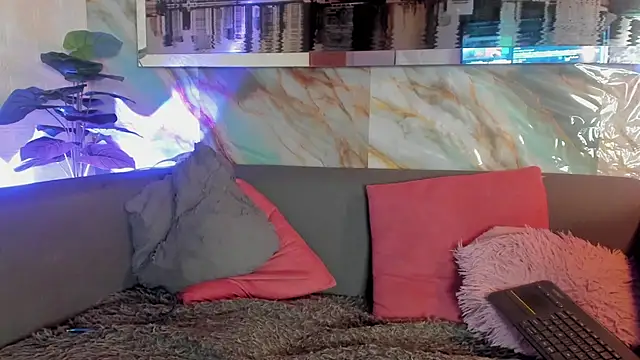 Layla 707 online show from March 2025 02:53:01 AM