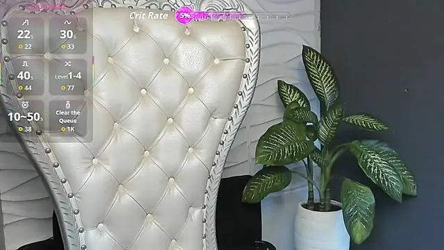 Layla 707 online show from September 2025 10:37:01 PM