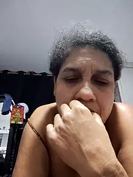 siri duque online show from February 2025 01:02:02 AM