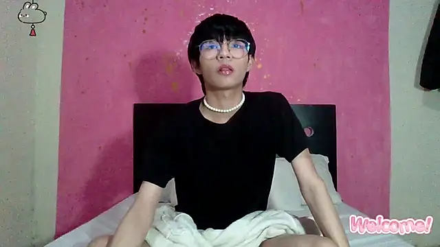 Snapshot of seung_vinblue chatting on December 2024 11:29:02 PM seung vinblue online show from December 2024 11:29:02 PM