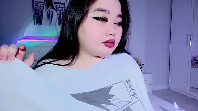 Snapshot of amina_moonlightt chatting on December 2024 12:44:01 AM amina moonlightt online show from December 2024 12:44:01 AM