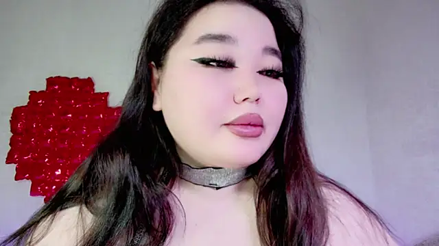 Snapshot of amina_moonlightt chatting on February 2025 03:21:01 AM amina moonlightt online show from February 2025 03:21:01 AM