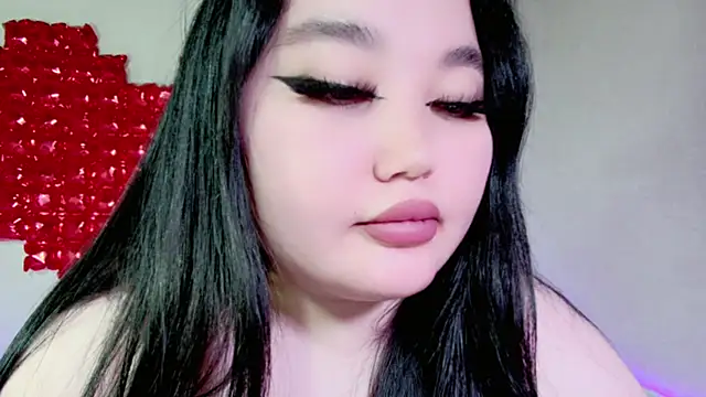 Snapshot of amina_moonlightt chatting on February 2025 06:28:01 AM amina moonlightt online show from February 2025 06:28:01 AM