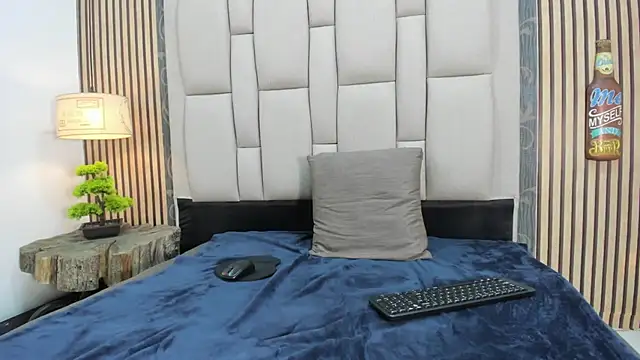 chimi88 online show from January 2025 04:47:01 PM