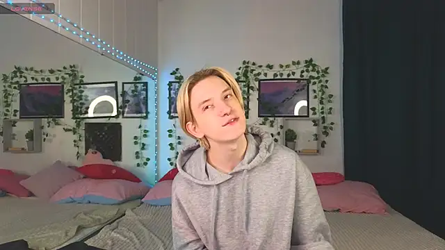 Ron Vils online show from December 2024 03:27:02 AM