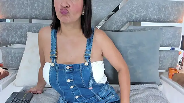 Slut Milf  online show from April 2026 03:35:01 PM