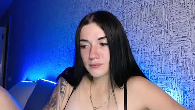 Liana diva online show from September 2025 08:20:02 PM