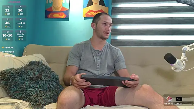 AxelFairchaild online show from October 2025 02:14:01 PM