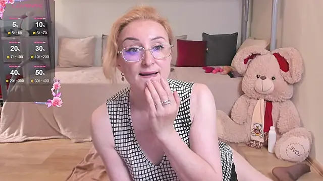 MadissonKiss online show from June 2026 05:12:01 AM