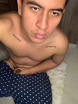 roguer darkk online show from December 2024 10:34:02 AM