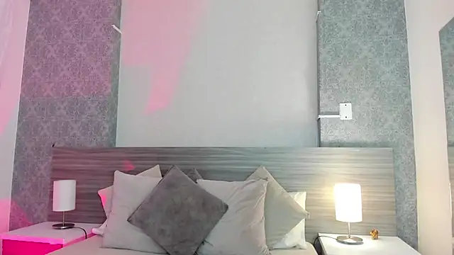 Mistyca online show from April 2026 10:28:01 AM