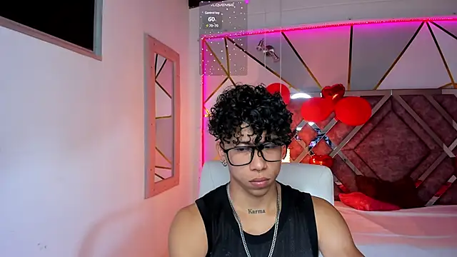 AkazaBoy  online show from February 2025 03:54:01 AM