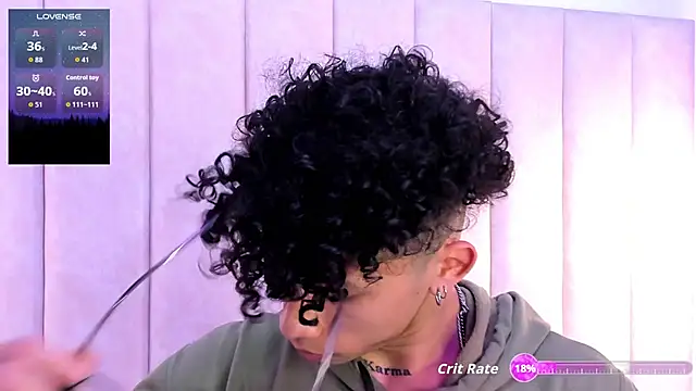 AkazaBoy  online show from September 2025 08:23:01 PM