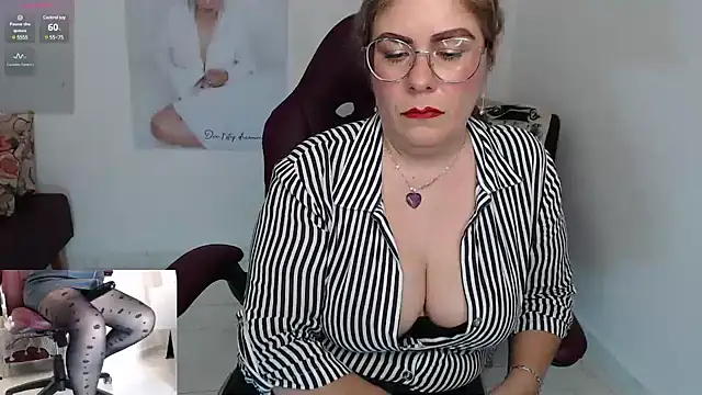 Serenay  online show from December 2024 10:51:01 PM