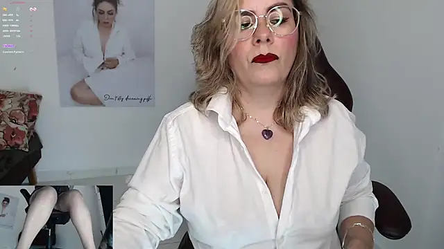 Serenay  online show from January 2025 09:22:01 PM