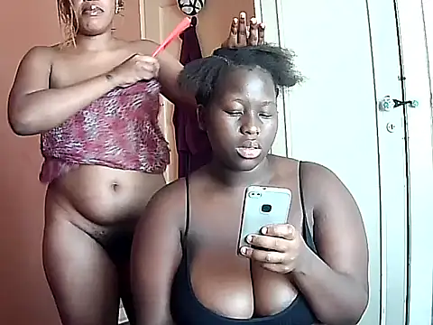 MelaninBear online show from December 2024 01:28:01 PM