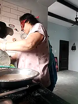 Punjabi beauty123 online show from October 2025 07:54:01 AM