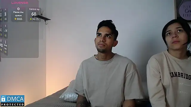 floriamANDjazmin online show from January 2025 11:15:02 AM