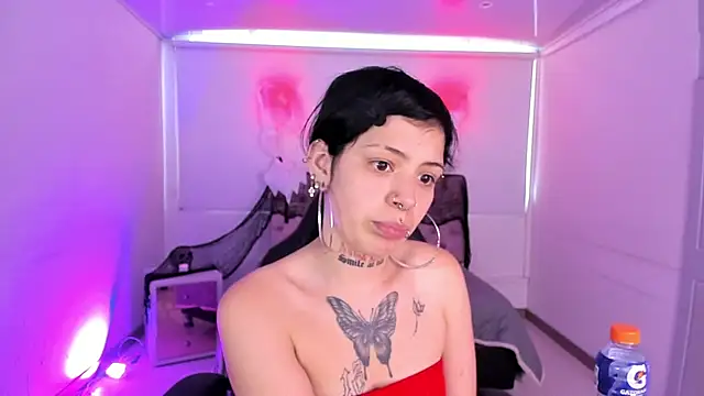 AuroraDiaz online show from October 2025 07:30:02 PM