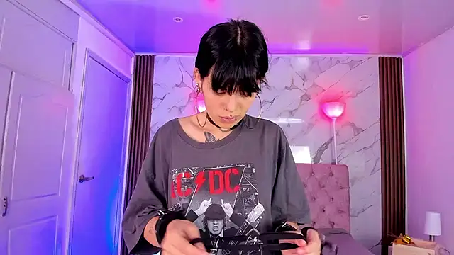 AuroraDiaz online show from December 2025 07:21:01 PM