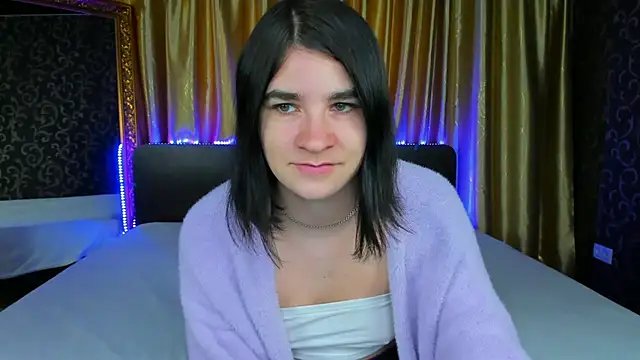 Snapshot of _Polly_Love_ chatting on October 2025 06:08:02 AM Polly Love online show from October 2025 06:08:02 AM