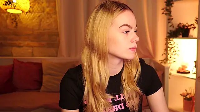 sn0w barbie online show from October 2025 08:44:01 AM