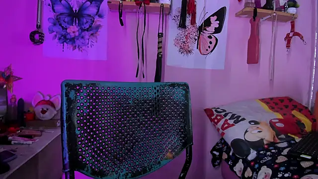 daphneandrade online show from February 2025 12:43:02 PM
