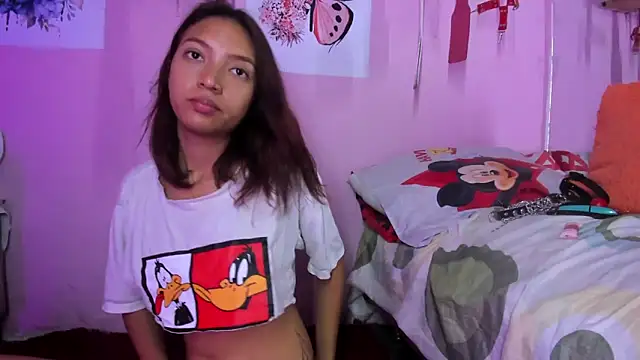 daphneandrade online show from February 2025 12:59:01 PM