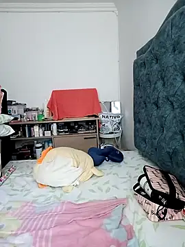 KimPielCanela online show from February 2025 06:42:02 PM