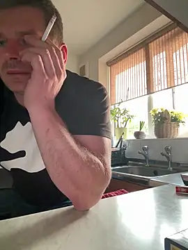 Snapshot of Dan_NFS chatting on April 2026 05:10:01 AM Dan NFS online show from April 2026 05:10:01 AM