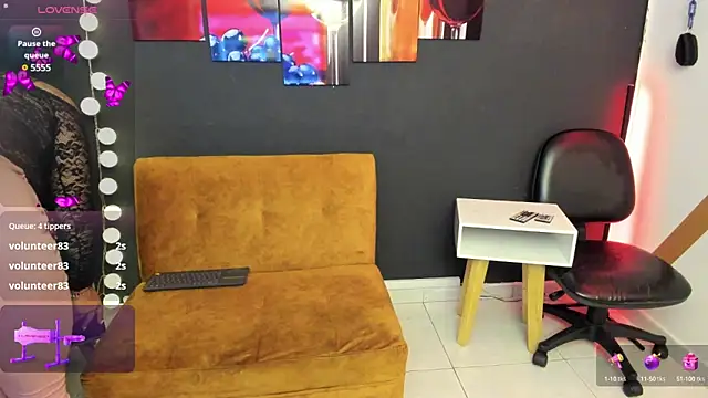 Snapshot of emma_sexxy chatting on March 2025 08:22:01 PM emma sexxy online show from March 2025 08:22:01 PM