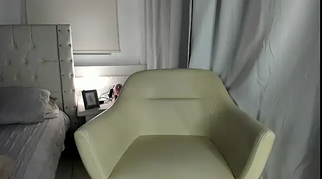 Gabycutee online show from February 2025 02:03:01 AM