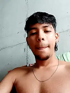 Snapshot of Elputas chatting on October 2025 02:40:01 PM Elputas online show from October 2025 02:40:01 PM