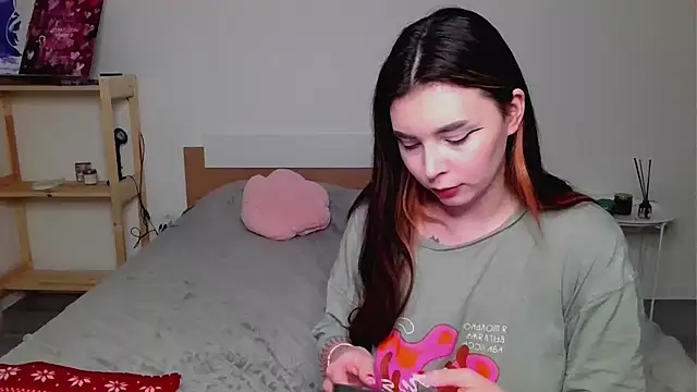 Snapshot of peaachybabe__ chatting on March 2025 11:27:02 PM peaachybabe online show from March 2025 11:27:02 PM