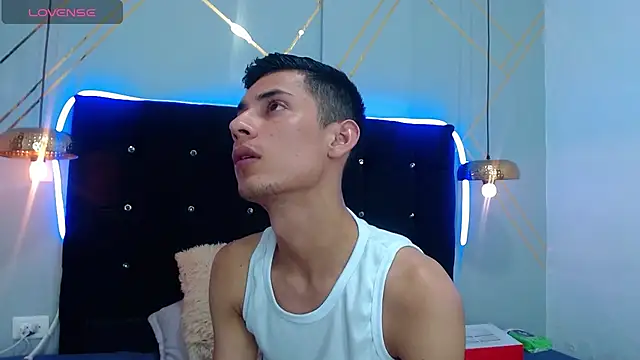 Oliver king sex online show from January 2025 11:10:02 PM