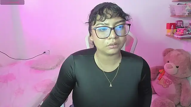 im angels77 online show from September 2025 03:17:01 AM
