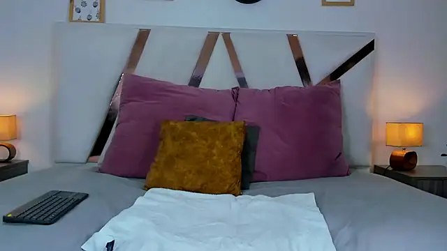 Snapshot of JaylaScott__ chatting on February 2025 06:06:01 PM JaylaScott online show from February 2025 06:06:01 PM