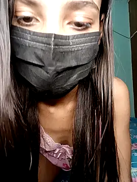 poojaji690 online show from February 2025 11:40:02 AM