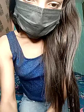 poojaji690 online show from February 2025 06:24:02 AM