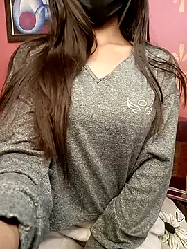 poojaji690 online show from December 2025 05:48:01 AM