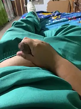 Avilespozo19993 online show from October 2025 01:14:01 AM