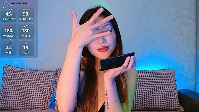 Min Jee  online show from January 2025 08:13:02 AM